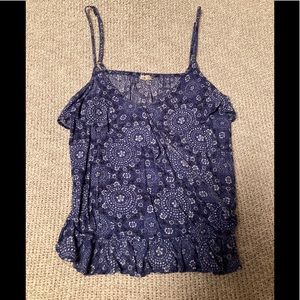 Hollister Girls cropped ruffle tank top medium